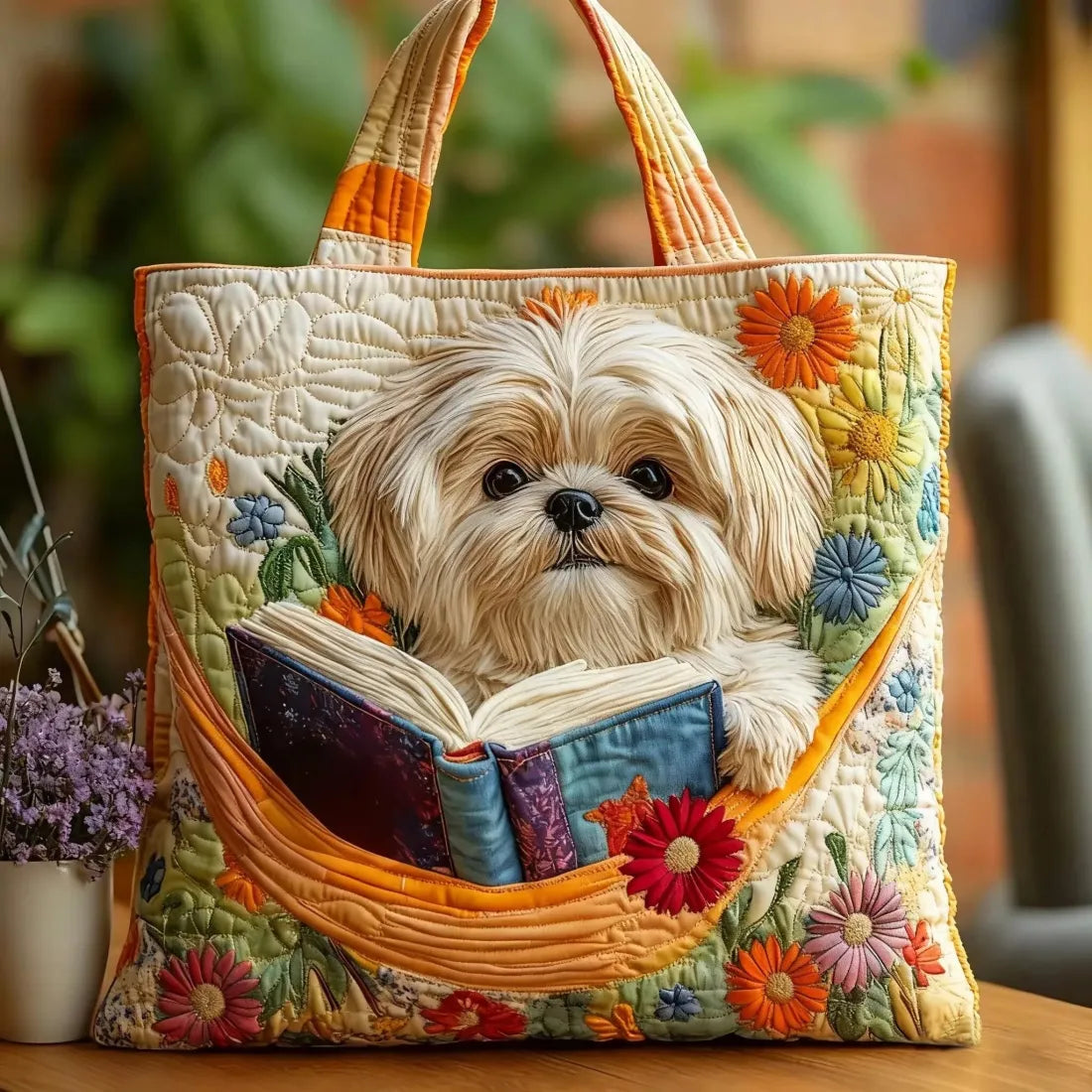 Coco | Bolso Tote Acolchado con Estampado de Perro Shih Tzu, Libros y Flores