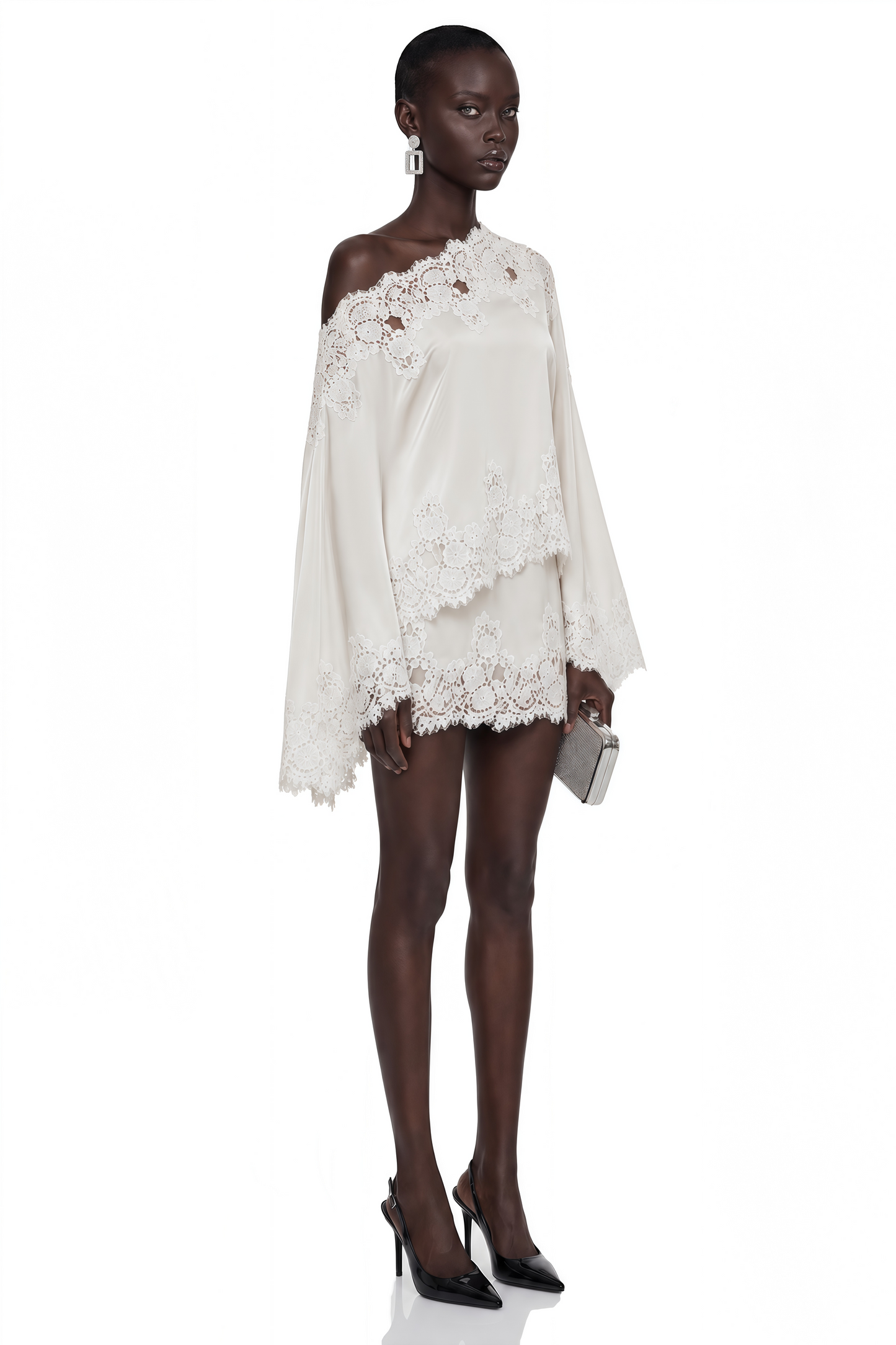 Arielle | Conjunto Satinado Blanco con Encaje