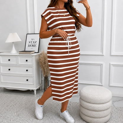 Aitana | Vestido Midi de Rayas con Cintura Ajustable
