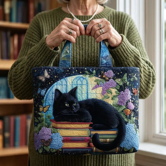 Mystic | Bolso Tote Acolchado con Estampado de Gato Negro Leyendo