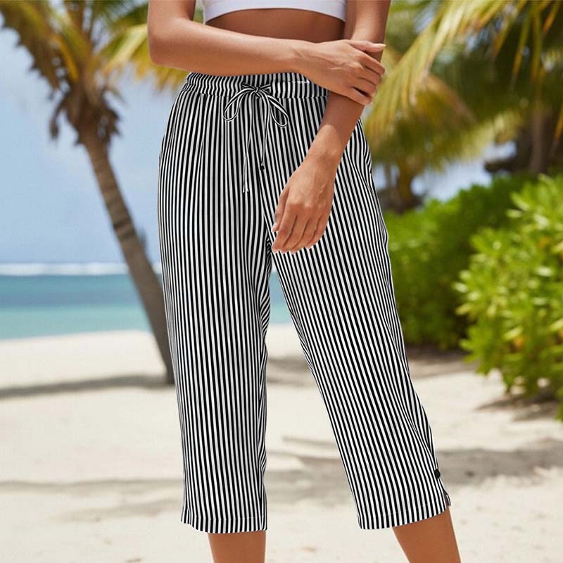 Catalina | Pantalón Capri Rayado con Bolsillos
